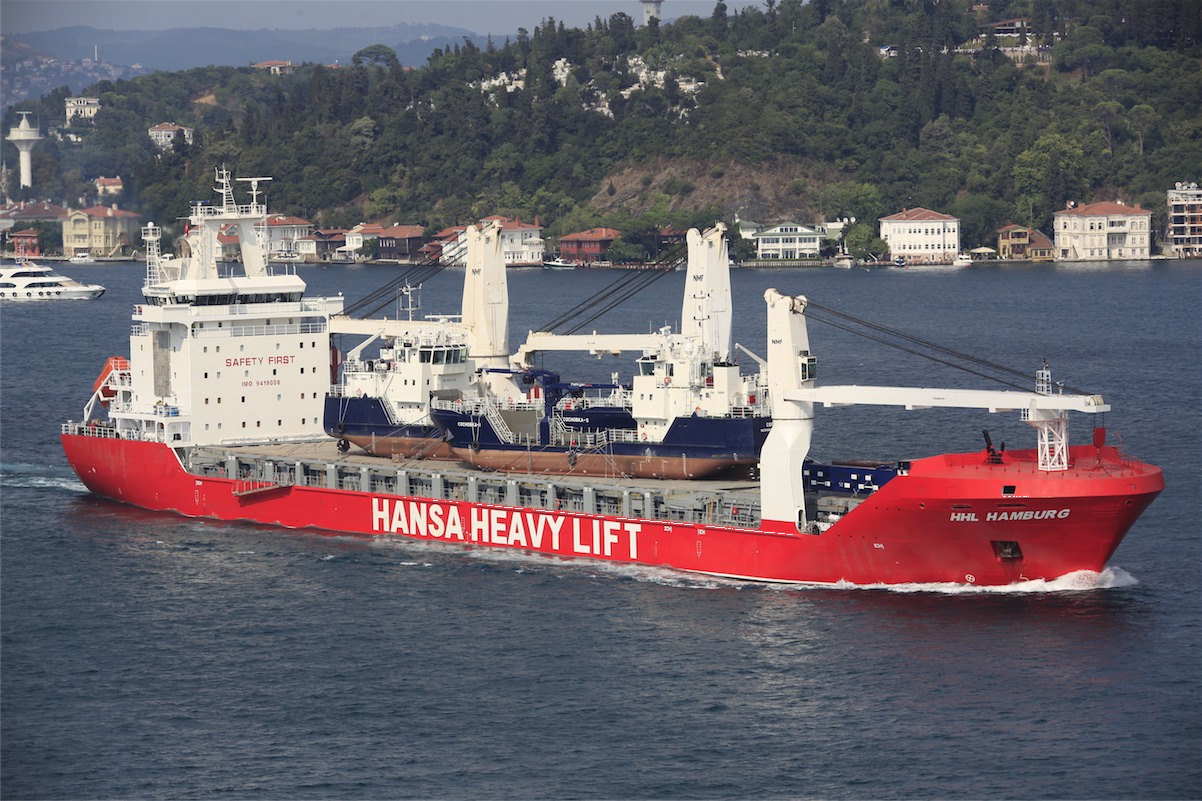 Die HHL Hamburg im Einsatz (Foto: Hansa Heavy Lift)