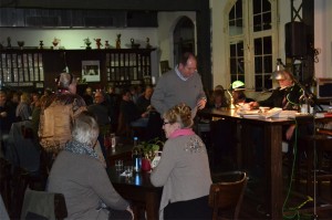 Wie immer großer Andrang bei der Lesung in der Kaffeerösterei