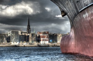 M_V Adrian im Hamburger Hafen