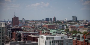 Blick aus 60 Metern Höhe über die gesamte Stadt