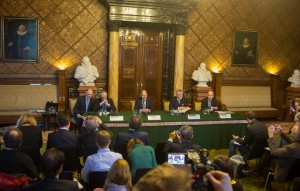 Pressekonferenz im Rathaus