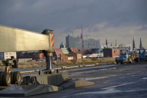 Elbphilharmonie am Horizont