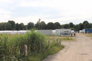 Die Zeltstadt an der Dratelnstraße (Foto: ten)