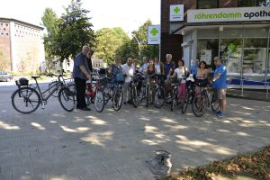 Start an der StadtRad-Station mit Bürgerschaftspräsidentin Carola Veit (Mitte) (Foto: CF)