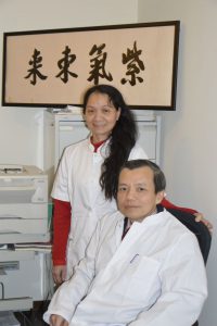 Dr. Si Fu und seine Mitarbeiterin Xianghua Song