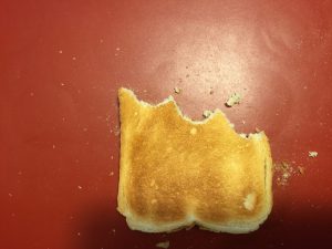 Der Elbphi-Toast: Ein Genusshappen mit Biss – nach einer genialen Idee des NDR beim Frühstück weiterentwickelt (Foto: MB)