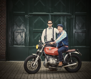 Der Kommunikationsprofi Daniel Rasumowsky, Mitbegründer von Man´s World in der Schweiz (r.) und Ben Arslan, der die Man´s World erstmals nach Hamburg holt. (Foto: Man’s World)
